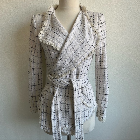 IRO Like New Quinet Soft Knit Belted Tweed Frayed Wrap Cream Jacket Size 34 (XS) - Picture 13 of 16